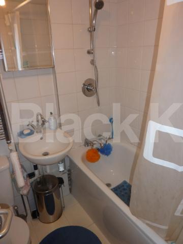 			NEW INSTRUCTION!!, 1 Bedroom, 1 bath, 1 reception Flat			 Candover Street, FITZROVIA